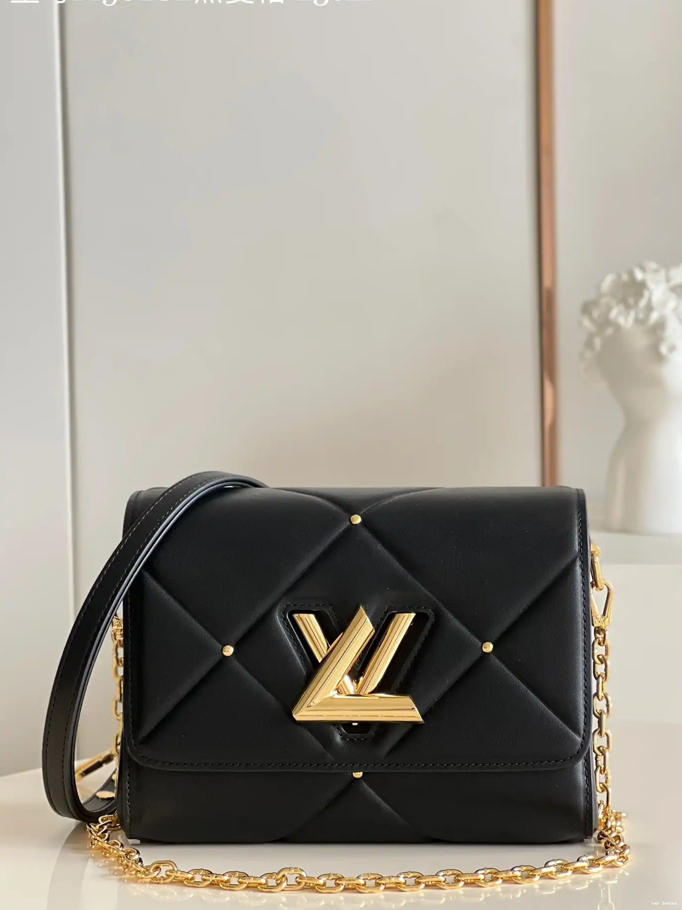 Cheap TWIST LOUIS VUITTON MM 0627